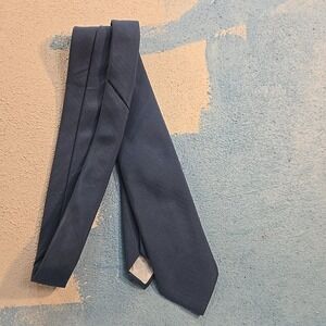 VTG Christian Dior Men's Silk Blend Necktie Blue Subtle Texture Designer Formal